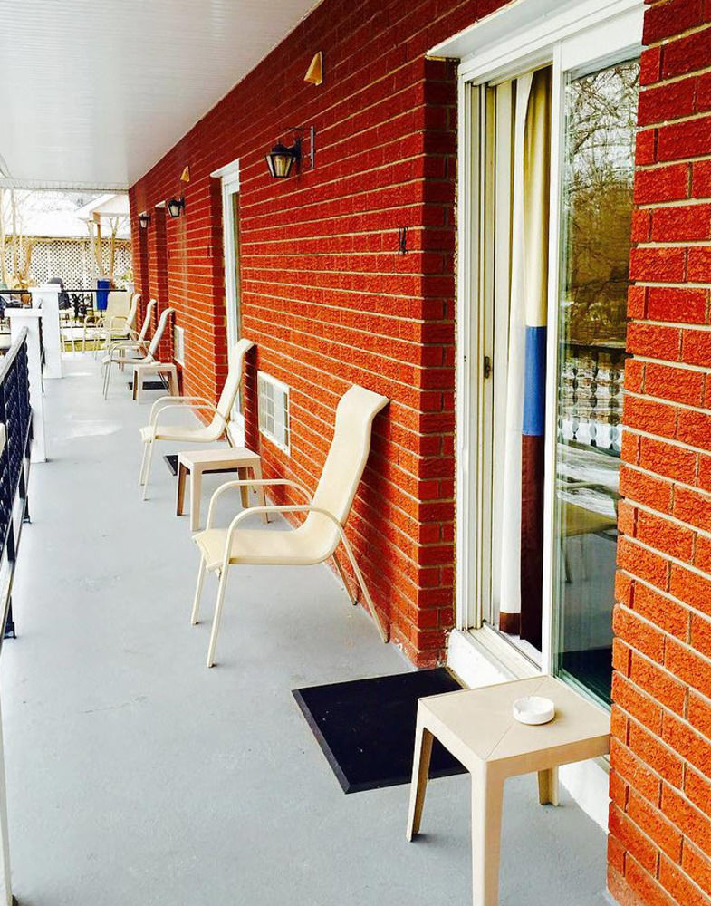 Clothier Mills Inn Kemptville 外观 照片